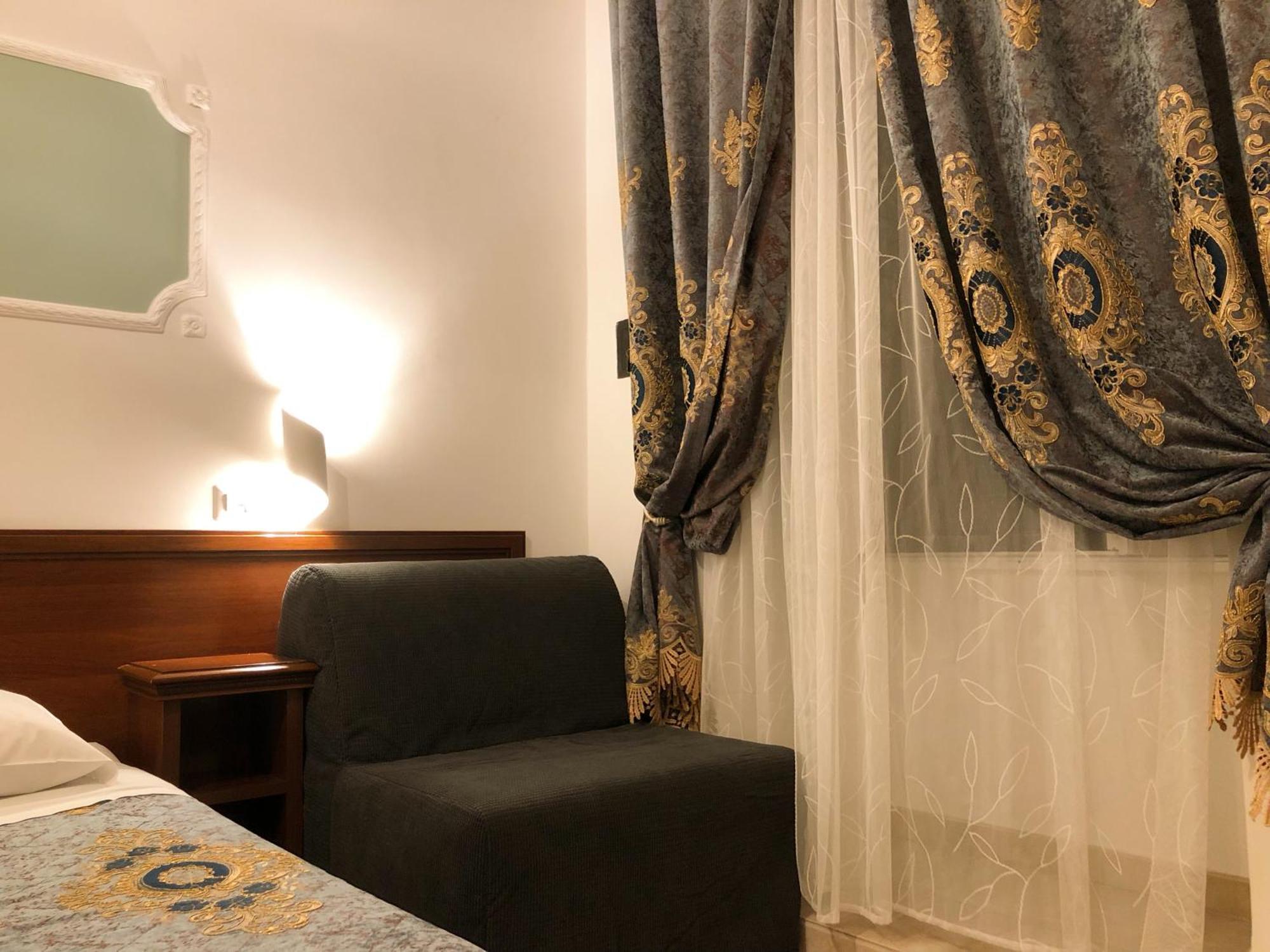 Hostel Cosmos Rzym Zewnętrze zdjęcie